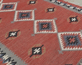 Handwoven Wool Kilim Rug: Bohemian Navajo-Inspired Area Rug