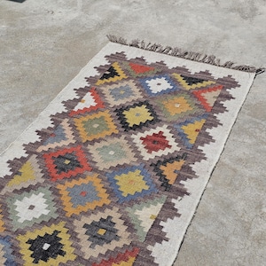 Wool jute Kilim Runner Rug Handmade Rug Vintage Hallway Runner Traditional Rug Handwoven Rug aztec accent Kilim jute rug entryway decor rug