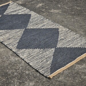 Handgewebter Teppich aus Hanf: Natürlicher geflochtener Teppich Läufer, Boho Flur, Galerie,