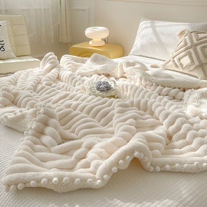 Autumn Rabbit fleece, super thick, blanket, custom blanket，Soft Throw Blanket， Beautiful Gift Blanket
