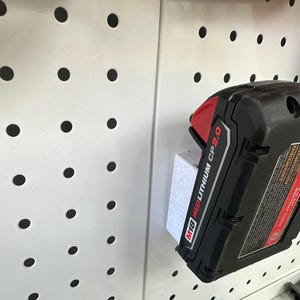Milwaukee M18 Battery Holder for Pegboard