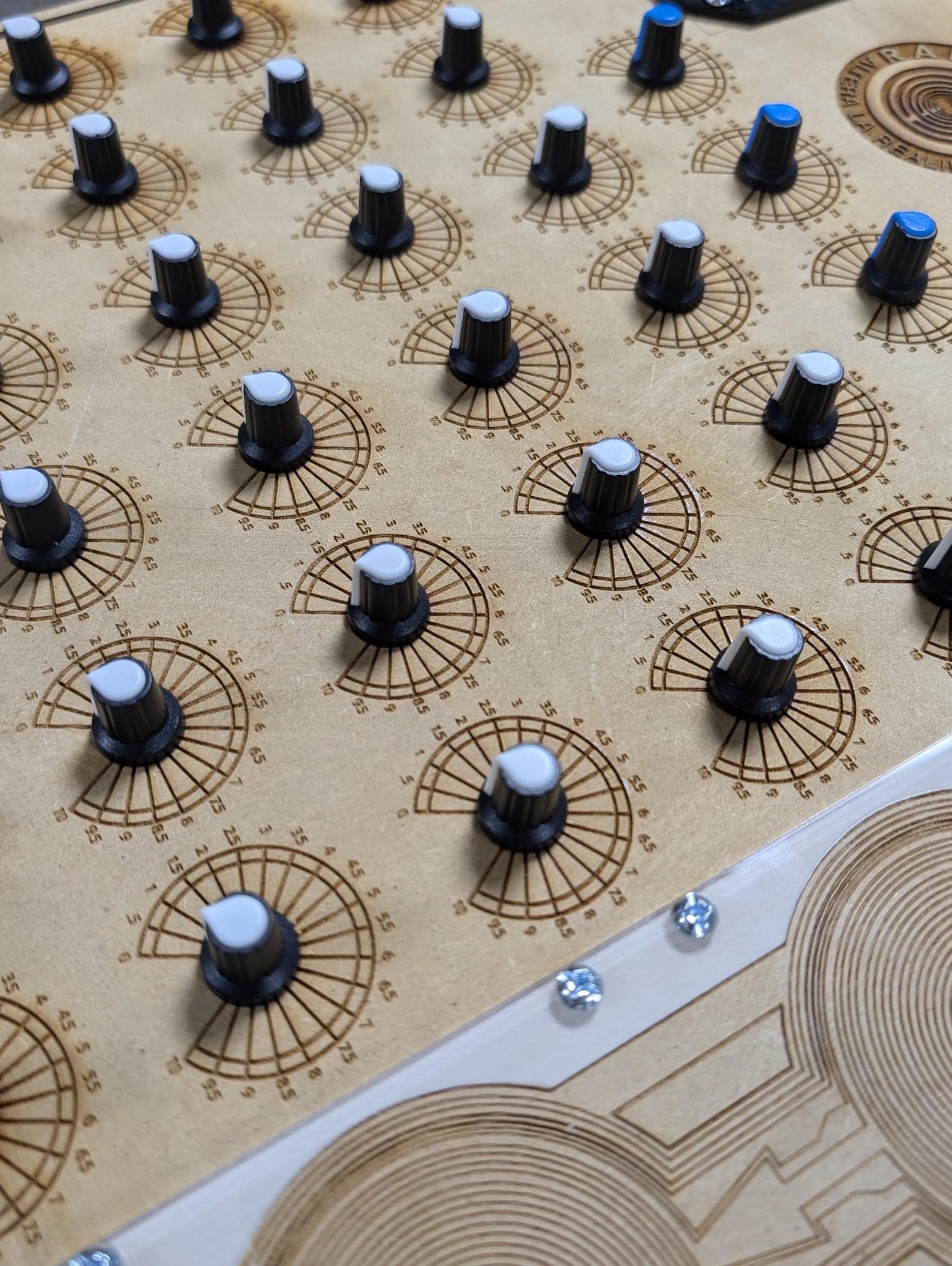 Sigil Machine Handmade Radionic Machine: 33 Dials, Dual Copier, Electrical Boosters ...
