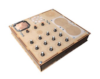 Radionic Machine, Wishing Box, 15 dials, dual copier with electrical boosters (The Destiny Machine)