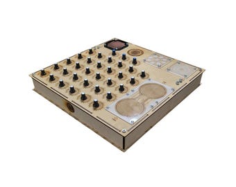 Radionic Machine, Wishing Box, 33 dials + 3 potencies, dual copier with electrical boosters (The Destiny Machine XL)