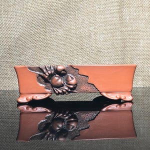 Vaso de bonsai exclusivo, vaso de cerâmica, escultura de caranguejo e parede de tijolos, tamanho shohin 5,2&quot; x 4&quot;, esculpido à mão, cor laranja