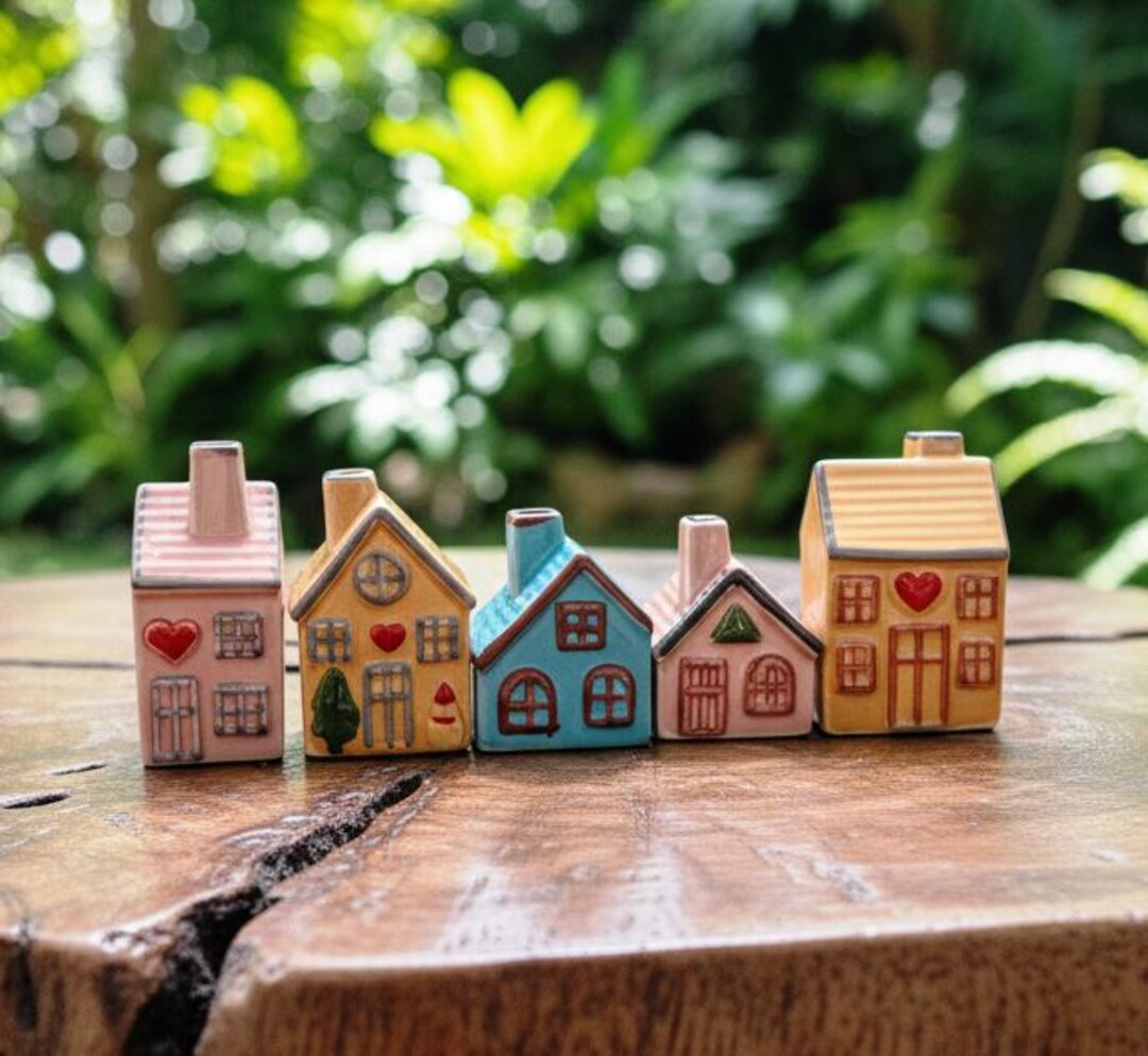 Handmade Retro Floral Ceramic Vase, Rustic Vintage Farmhouse Decor ... - Ceramic Artistic Home Decor