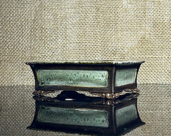 Maceta Bonsái de Cerámica Verde Musgo Esmaltada, Hecha a Mano: Esmalte único (4x3x1.4), solo se fabrica una.