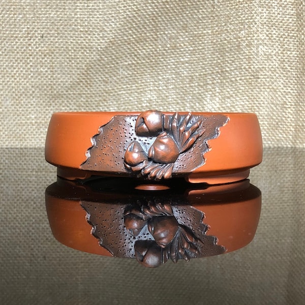 Unique Bonsai pot, Ceramic pot, crab sculpture, The surface is processed very smoothly , handmade, shohin size 4.6" x 1.5"