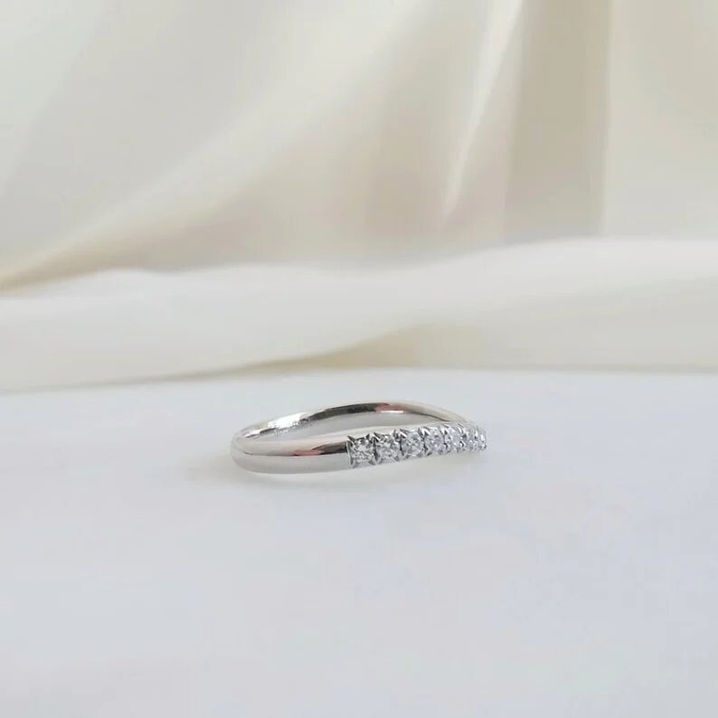 Lab Grown Diamond Band, Half Eternity Ring, CVD Diamond Engagement Band, Party Wear Band, 14K White Gold, Curve Band, Proposal Band For Her imagem 5