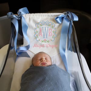 Custom Baby Banner, Embroidery Welcome Banner with bows, Monogram Baby Banner, Hospital Door Crib, Baby Shower Gifts, Newborn Gifts