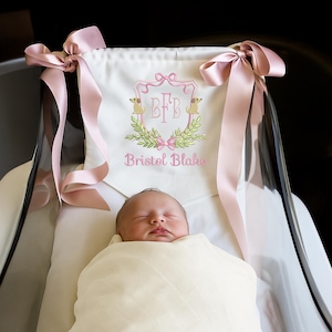 Personalized Baby Girl Banner with Monogram and Puppy Design, Embroidered Hospital Door Sign with Bows, Custom Newborn Gift, Safe for Baby