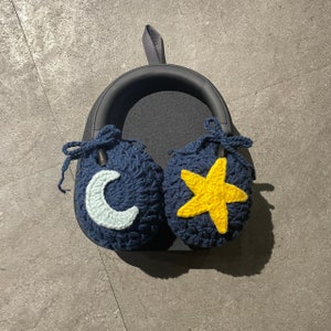 Crochet Moon and Stars Airpods Max Covers, Crochet Headphone Covers, AirPod Max/ Sony MX4 MX5 Cover, Crochet Over-ear cover, Handmade Gifts