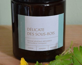 Bougie végétale artisanale 'Délicate des sous-bois'