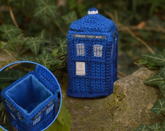 Doctor Who's TARDIS - crochet instructions / crochet pattern in German and English