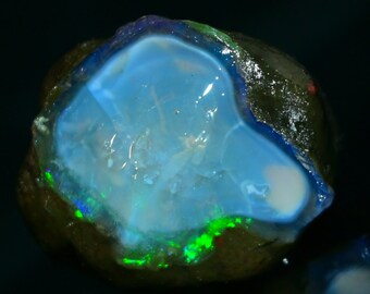 116.40 Cts Natural Ethiopian Opal Rough Size 35 x 26 MM Top Quality Free Form Welo Opal Size White Opal Welo Fire Jewelry Opal Raw Stone