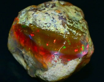 204.20 Cts Natural Ethiopian Opal Rough Size 37 x 32 MM Top Quality Free Form Welo Opal Size White Opal Welo Fire Jewelry Opal Raw Stone