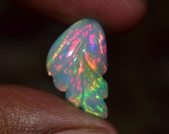 Natural Opal Carving Fire Opal 5.20 Cts Handmade AAA Quality Ethiopian Opal