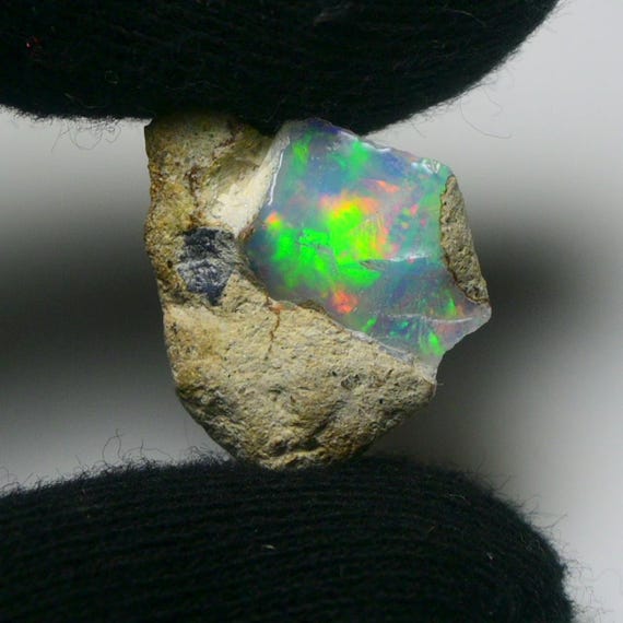 原石（ホワイトオパール1） ホワイトオパール原石 - 海福雑貨通販部