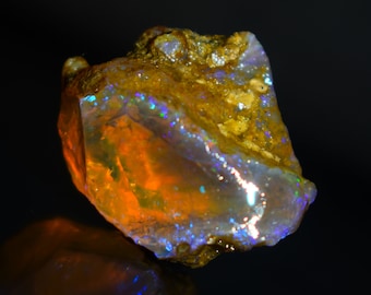 30.00 Cts Natural Ethiopian Opal Rough Size 24 x 21 MM Top Quality Free Form Welo Opal Size White Opal Welo Fire Jewelry Opal Raw Stone