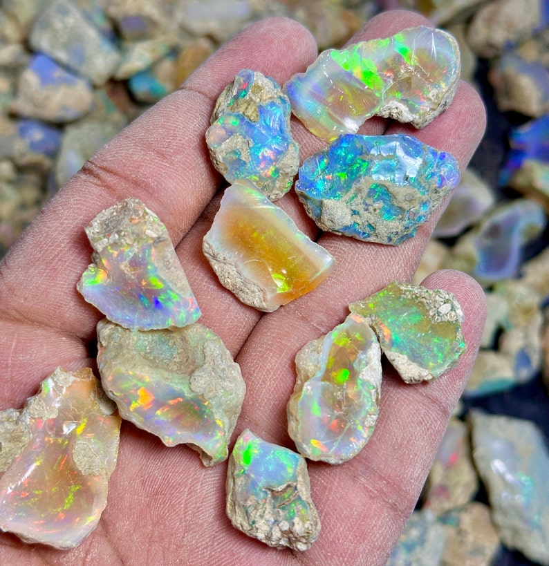 Opale de super qualité brute de grande taille de qualité AAA, opale Welo éthiopienne brute, adaptée à la coupe et aux bijoux, opale sèche, lot brut, cristal d'opale de feu image 3