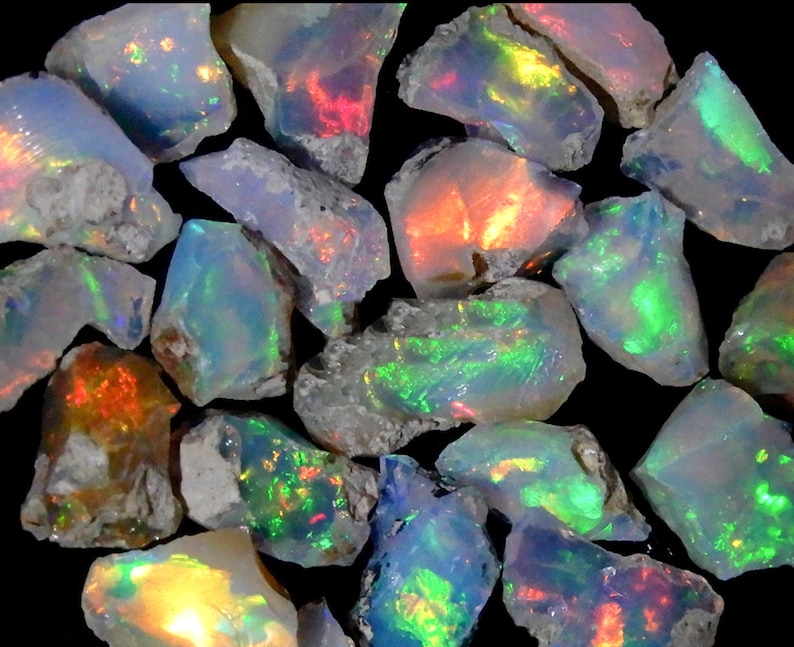 Cut Grade Opal Rough Lot 10 Pieces Lot Large Size Ethiopian Opal Raw Suitable For Cutting & Jewelry Dry Opal Raw Gemstone Fire Opal Crystal Bild 3