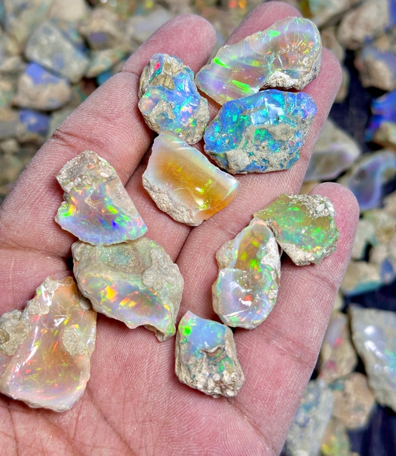 Opale de super qualité brute de grande taille de qualité AAA, opale Welo éthiopienne brute, adaptée à la coupe et aux bijoux, opale sèche, lot brut, cristal d'opale de feu image 2