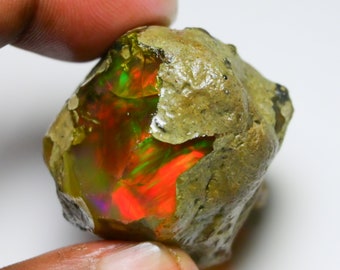 196.40 Cts Natural Ethiopian Opal Rough Size 38 x 38 MM Top Quality Free Form Welo Opal Size White Opal Welo Fire Jewelry Opal Raw Stone