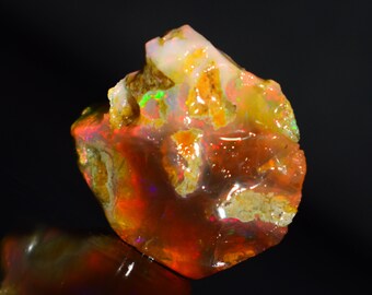 24.70 Cts Natural Ethiopian Opal Rough Size 21 x 21 MM Top Quality Free Form Welo Opal Size White Opal Welo Fire Jewelry Opal Raw Stone