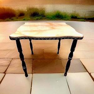 Vintage Hollywood Regency Accent Table: Faux Marble Top, Ornate Wood Legs