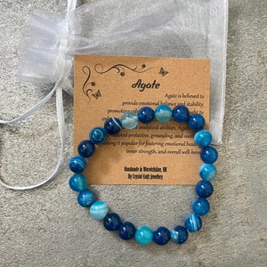 Bracelet en AGATE RAYÉ BLEU extensible fait main avec sac cadeau et carte en cristal, pierres précieuses 8 mm