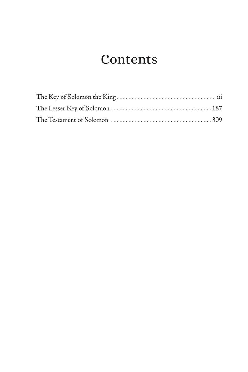 Puede incluir: Una p&aacute;gina blanca con el t&iacute;tulo "Contenido" en la parte superior. Debajo, una lista de contenidos incluye "La Llave de Salom&oacute;n el Rey", "La Llave Menor de Salom&oacute;n" y "El Testamento de Salom&oacute;n", con n&uacute;meros de p&aacute;gina.
