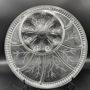 Large Vintage Devilled Egg and hors d'oeuvres Serving Plate, Indiana Glass, Clear pebbled leaf pattern, Elegant Clear Glass Serving Platter