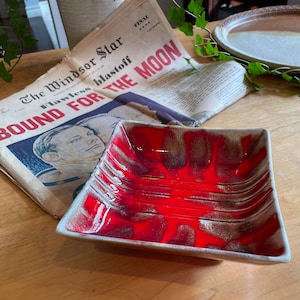 Vintage Decorative Dish or Ashtray, Footed, made in the 1960&#39;s, Elwill Pottery Canada, Red and Grey Glaze, MCM, Mid-century Modern, handmade