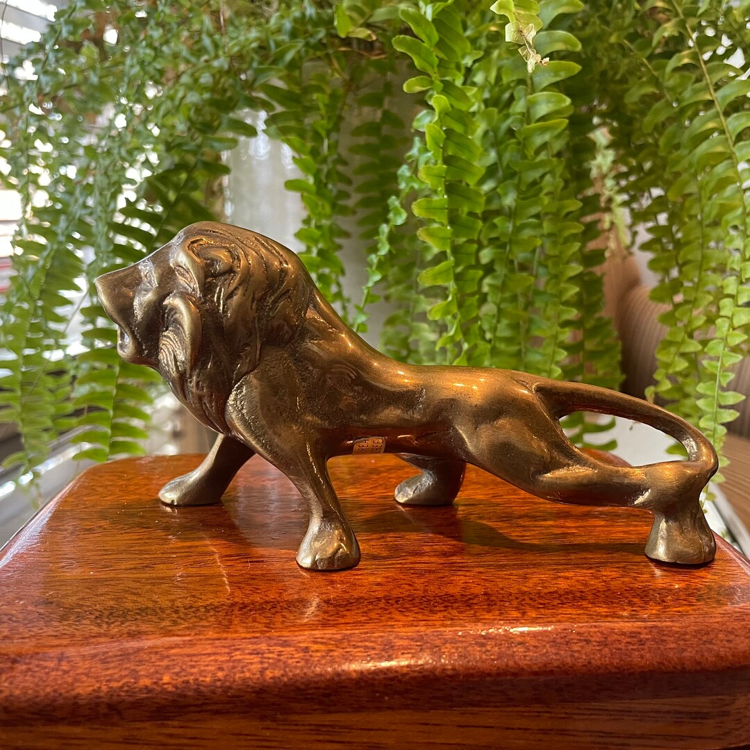 Vintage Solid Brass Lion Figurine, Roaring King of the Jungle - Etsy
