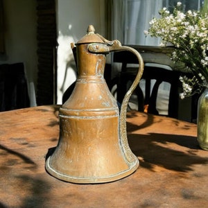 Primitive Heavy Copper Jug with Beautiful Patina, Large Pitcher with Lid, Decorated Handle, 13&quot; tall, 1930&#39;s