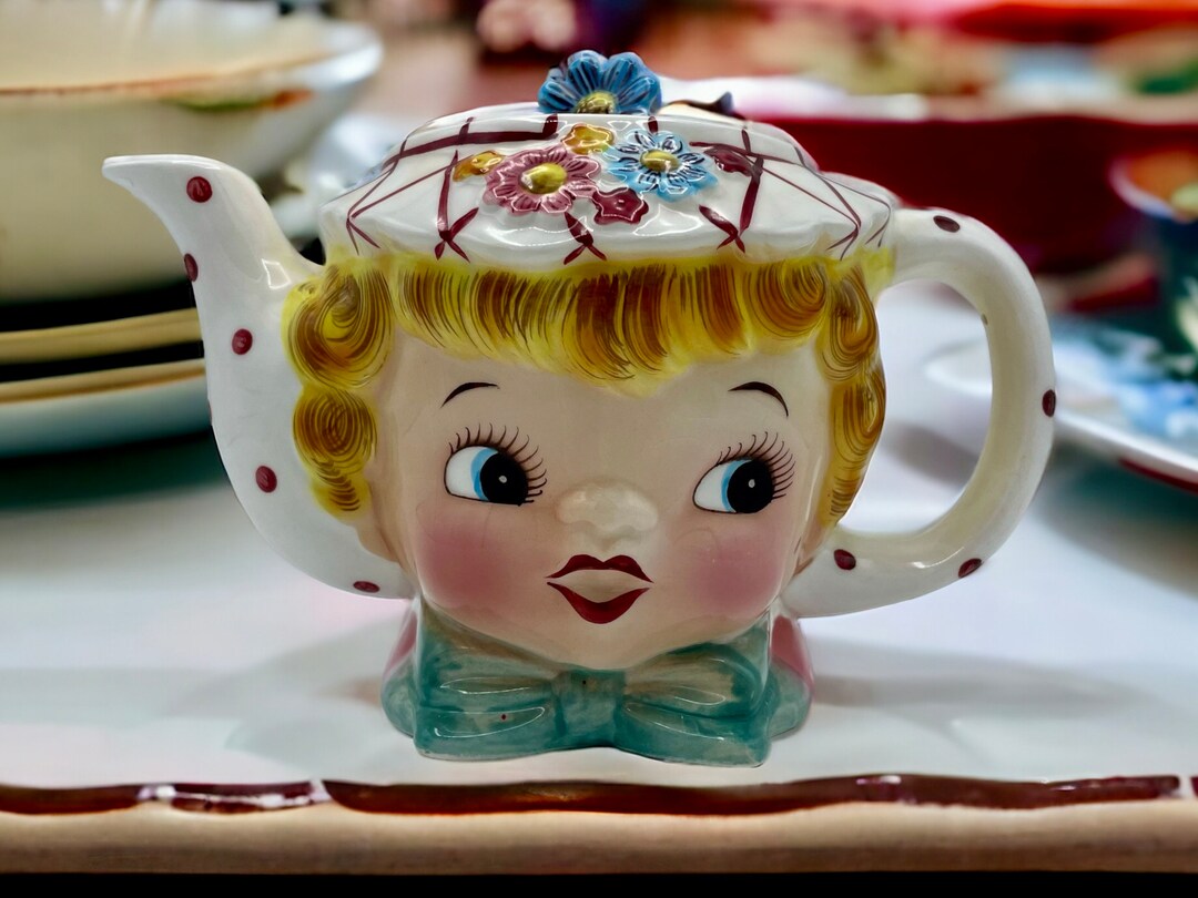 Vintage Little Miss Dainty Lefton Teapot, Hand Painted, No Chips, Some