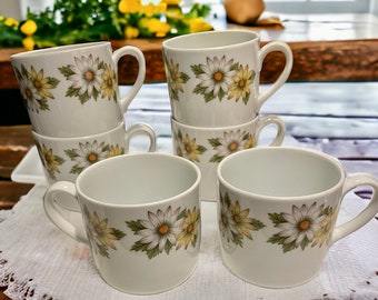 Vintage set of 6 Noritake Mugs, Marguerite Pattern with white and yellow daisies, Rare, Cookin Serve, Made in Japan, Excellent Condition