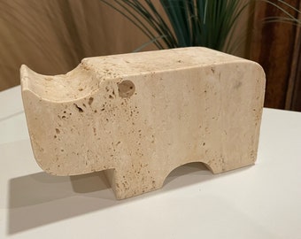 Fratelli Mannelli Travertine Rhino Sculpture, Italian, Brutalist Design, Original Tag on the bottom, 1970s, very heavy 5.2 lbs