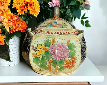 Large Satsuma-Style Biscuit Jar, Made in China, Hand painted, Finely Detailed, Colourful Flowers, Birds, highlighted in Gold, Lotus-Shaped