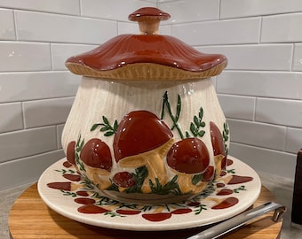 Vintage Mushroom XL Soup Tureen with Matching Under plate, Cookie Jar, Canister, 1970&#39;s, Merry Mushroom, Arnel&#39;s, Signed &quot;Houle Famille&quot;