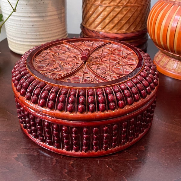 Vintage Dominica Lidded Round Box, Beaded with woven bamboo and high-gloss lacquer finish, handy countertop storage, gorgeous burgundy brown