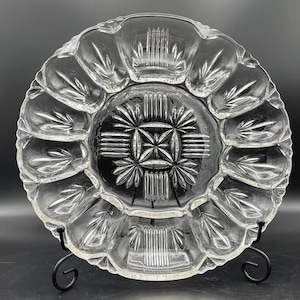 Vintage Devilled Egg Serving Plate, L. E Smith, Elegant Clear Glass Serving Platter, Party Platter, Holiday Party Platter