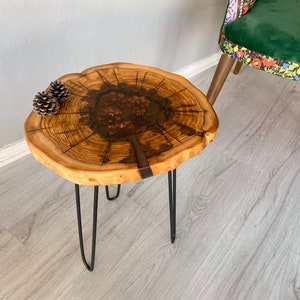 Round Epoxy Olive Wood Coffee Table, Unique Coffee Table, Wooden Coffee Table, Resin Coffee Table, Rustic Coffee Table