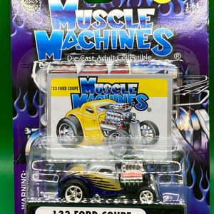 1933 Ford Coupe Muscle Machine in 1/18 Scale Diecast by