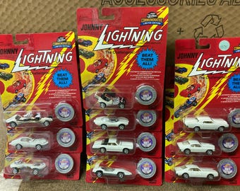 Vintage 1999 Kiss Johnny Lightning Silver Die-cast Truck: Sealed