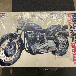 il_300x300.7678127149_cwi3.jpg