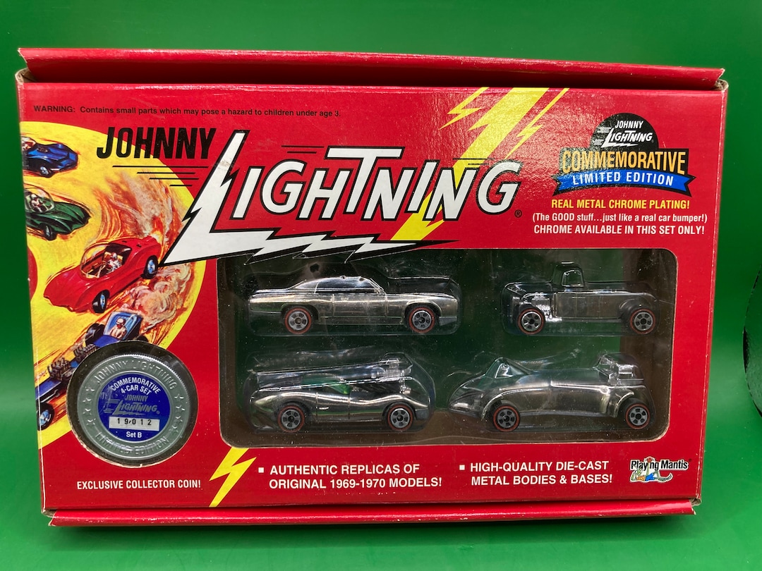 Matchbox Jaws & Johnny Lightning ミニカーセット il_1080xN.4868285840_9osh.jpg