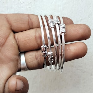 Set von 5 Armreifen, 925 Sterling Silber Armreifen, dicke Westindische Armreifen, Westindische Silber Armreifen, handgemachte Silber Geschenk Armreifen für Frauen