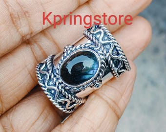Handmade Blue Fire Labradorite Solid Design Silver Band Ring: Boho Jewelry