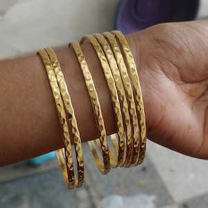 Ensemble de bracelets joncs en or 18 carats : bracelets bohèmes empilables